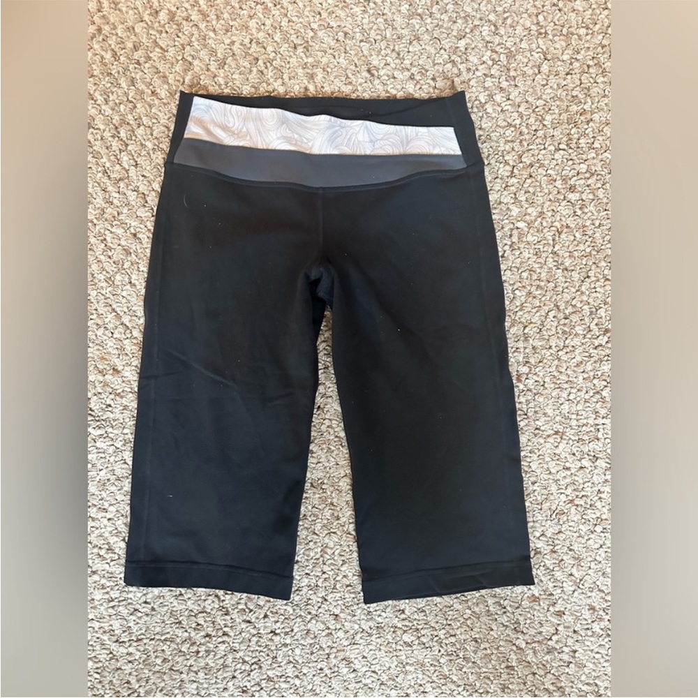 Vintage Perfect condition Lululemon Astro pants Crop capri leggings very form s6